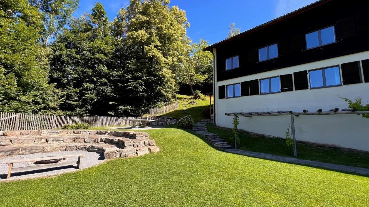 Family & Mountain Lodge C'Est La Vie Hasliberg Exterior photo